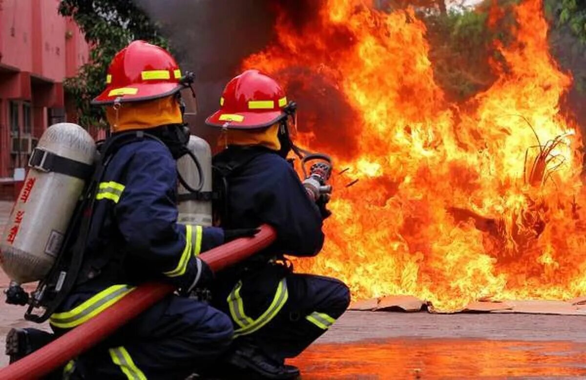 آتشسوزی در این شهرشمالی/ ۴ نفر دچار سوختگی شدند آتشسوزی در این شهرشمالی/ ۴ نفر دچار سوختگی شدند